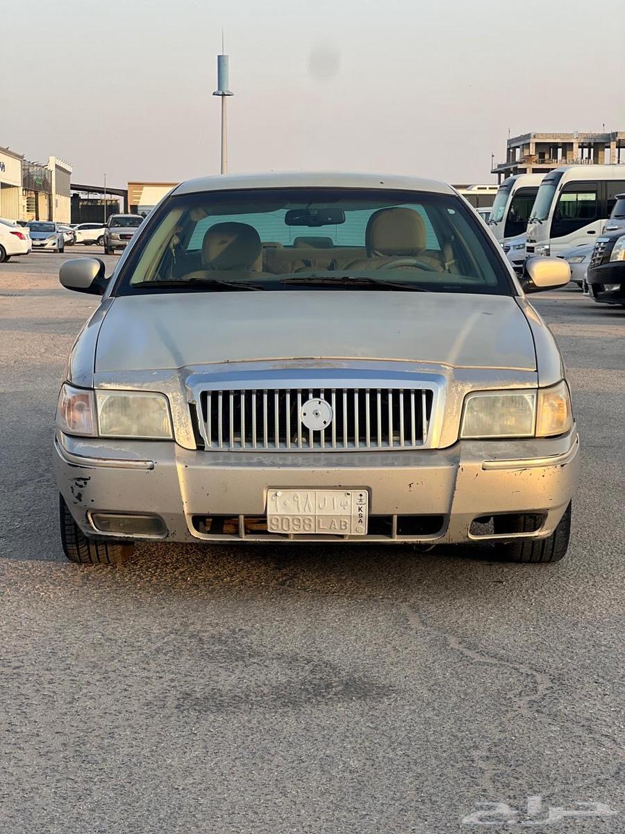 للبيع فورد ماركيز64532198373378113