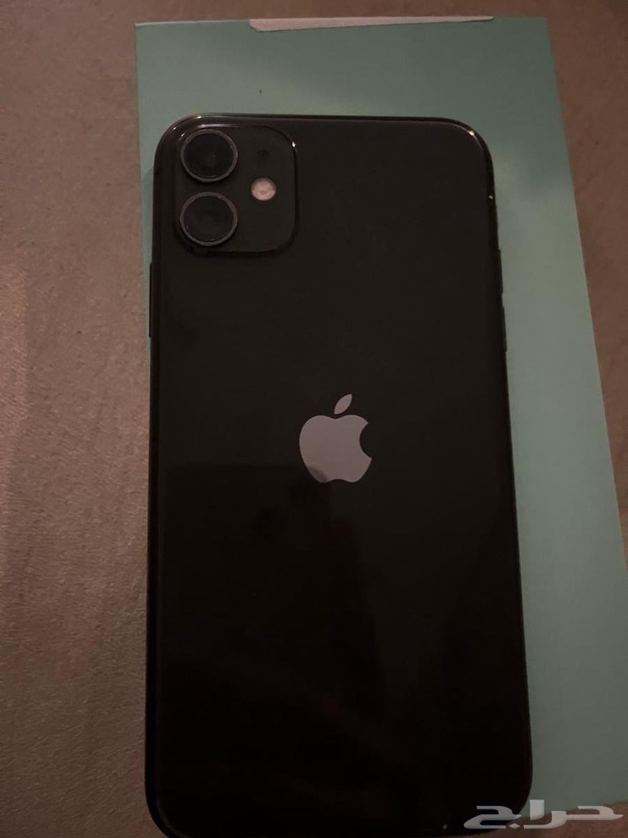 iPhone 11 Regular64390582419715110