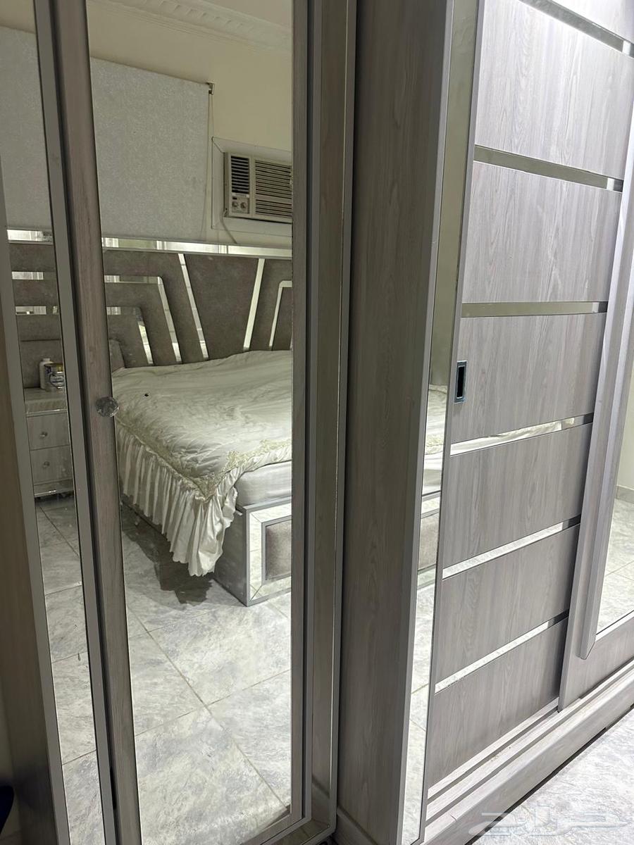 غرفة نوم نظيفه جدا64390319443585111