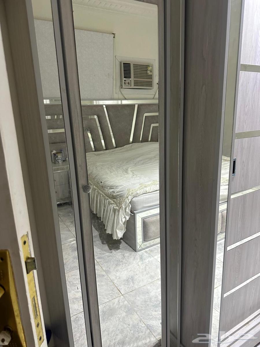 غرفة نوم نظيفه جدا64390319443585112