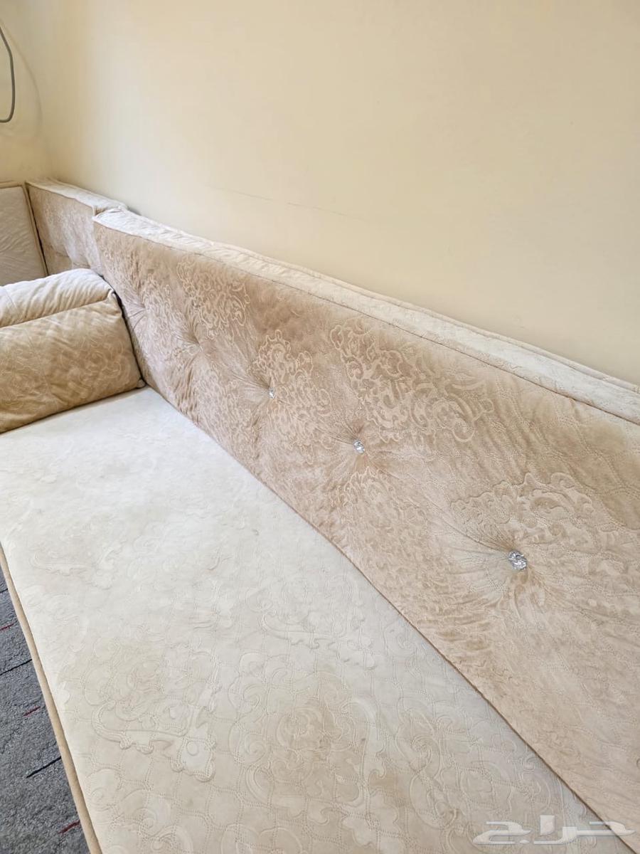 كنب استخدام ست شهور نظيف جدا جدا التواصل خاص او واتس64389460703489111