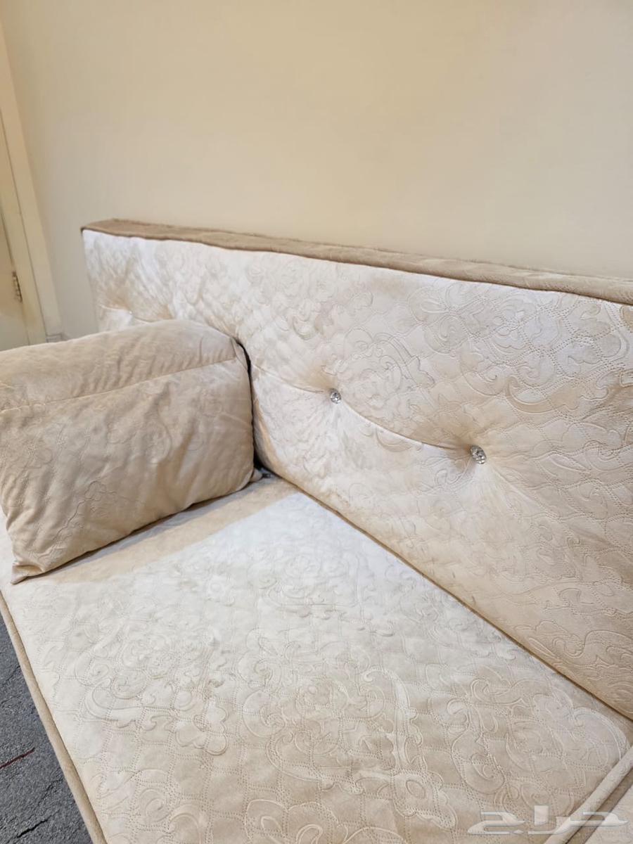 كنب استخدام ست شهور نظيف جدا جدا التواصل خاص او واتس64389460703489110