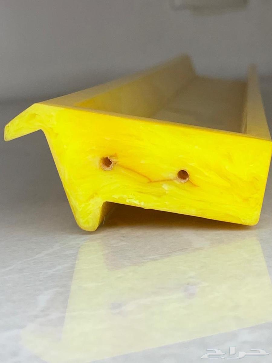 Old casting ruler64381480353283110