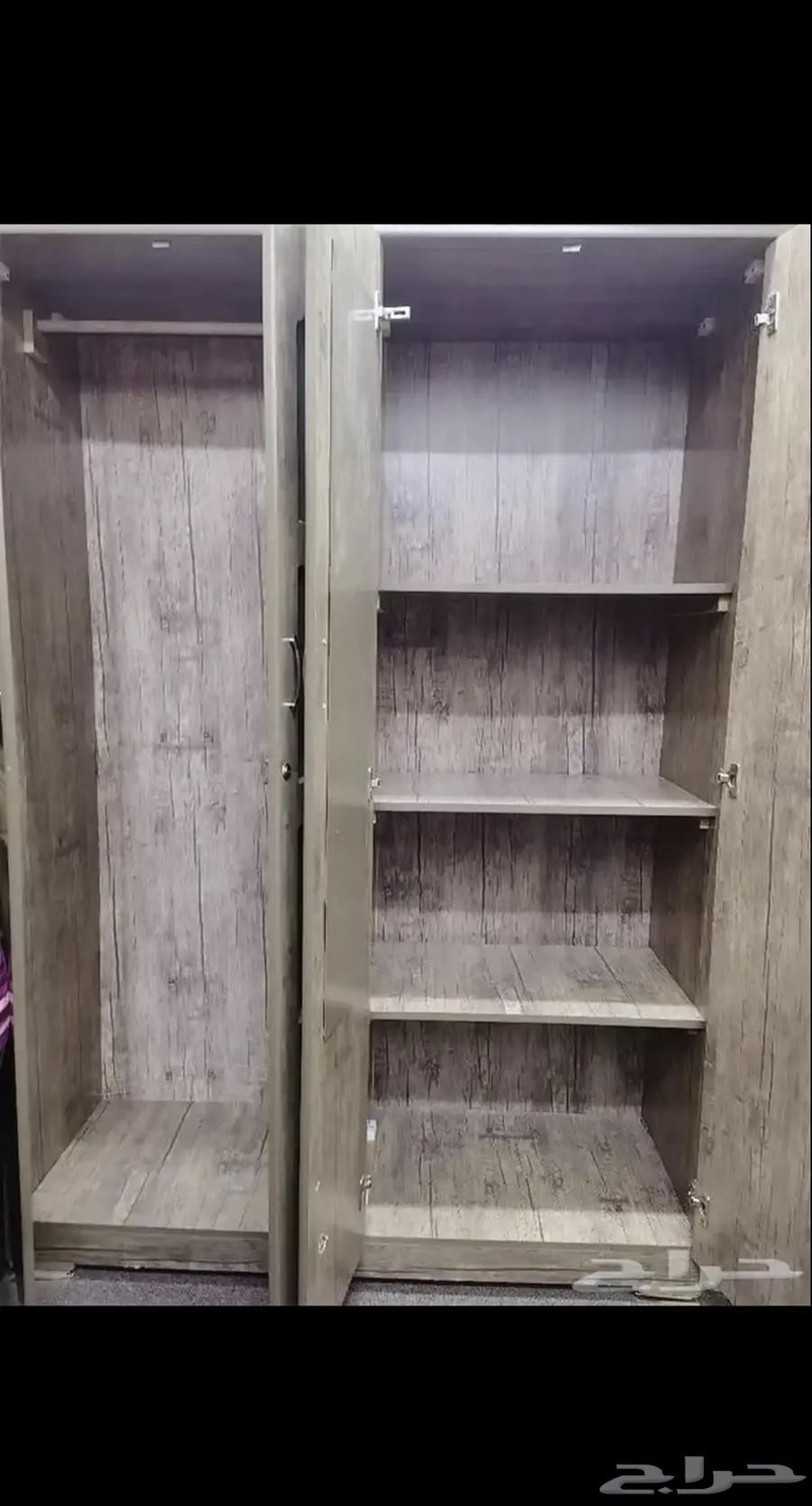 اثاث شبه جديد خزانه دولاب مساند64377389335553111