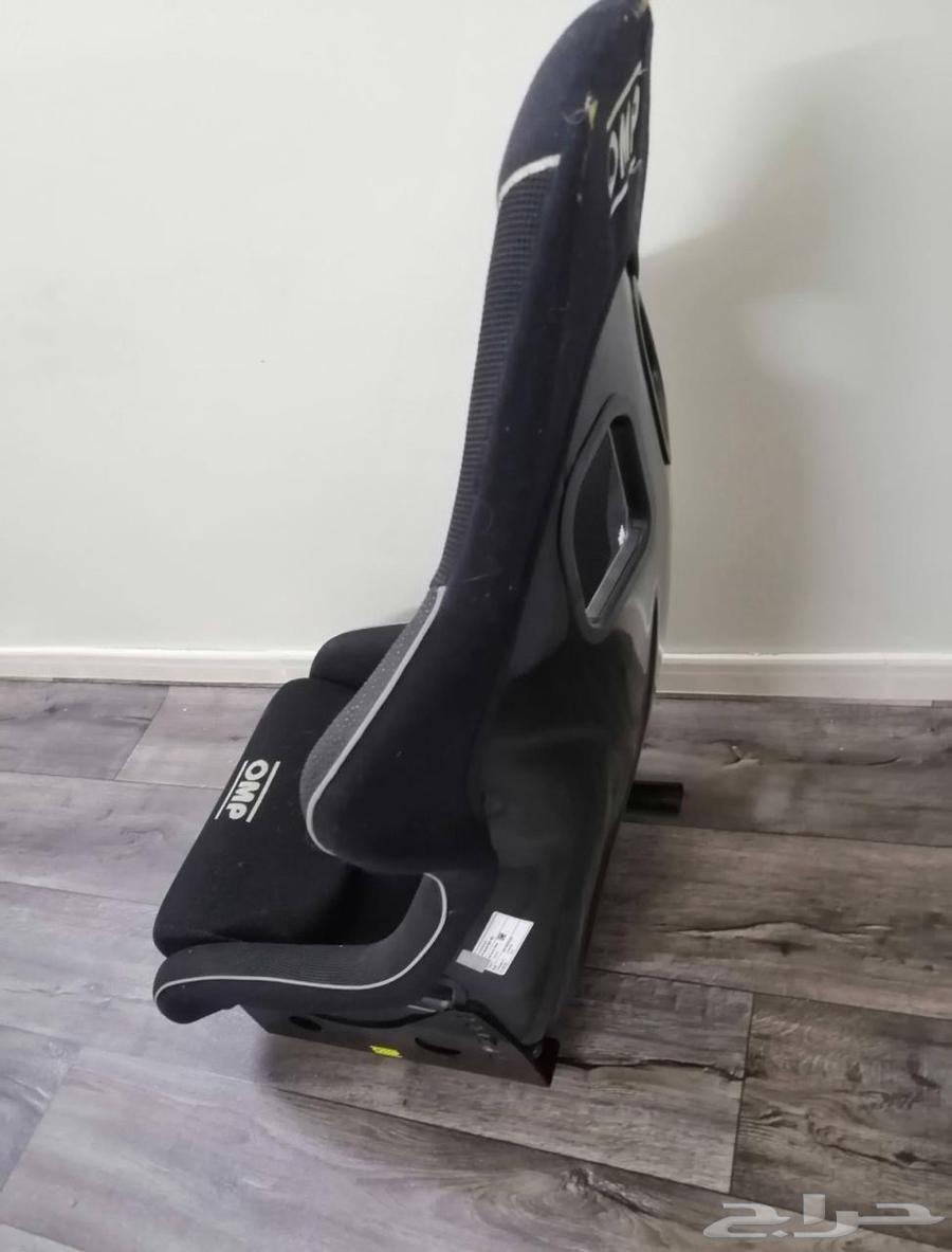 كرسي سباق رياضي من شركة omp64522683205377110