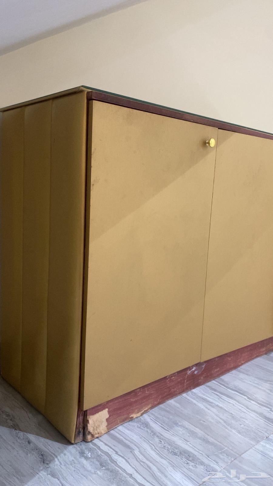 للبيع طاوله بوفيه64397936151169110