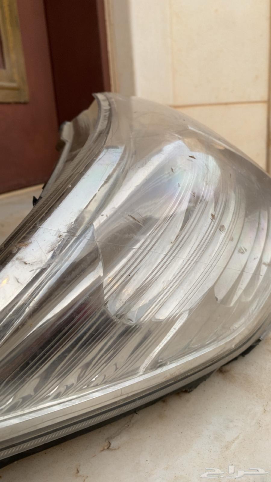 Toyota Hilux 2015 left side used for 3 months with minor scratches only64552661526019113