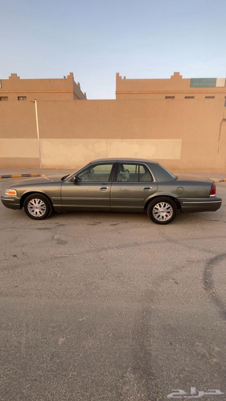 فورد قراند فكتوريا 200364552334684801114