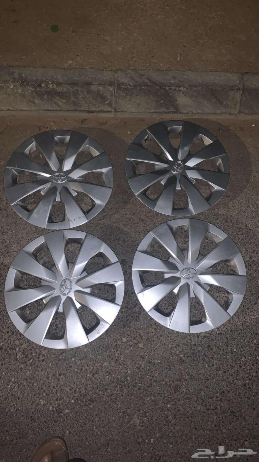 2024 Toyota Corolla, two without stories and two with simple stories64545146589185110