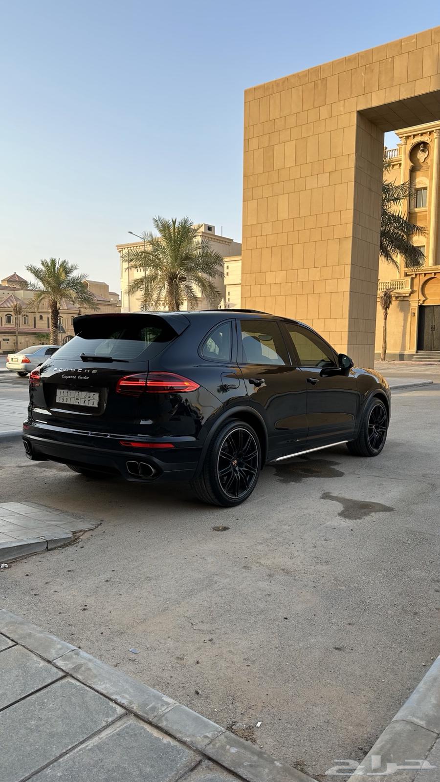 Porsche Cayenne Turbo 2015 Clean63618145114243114