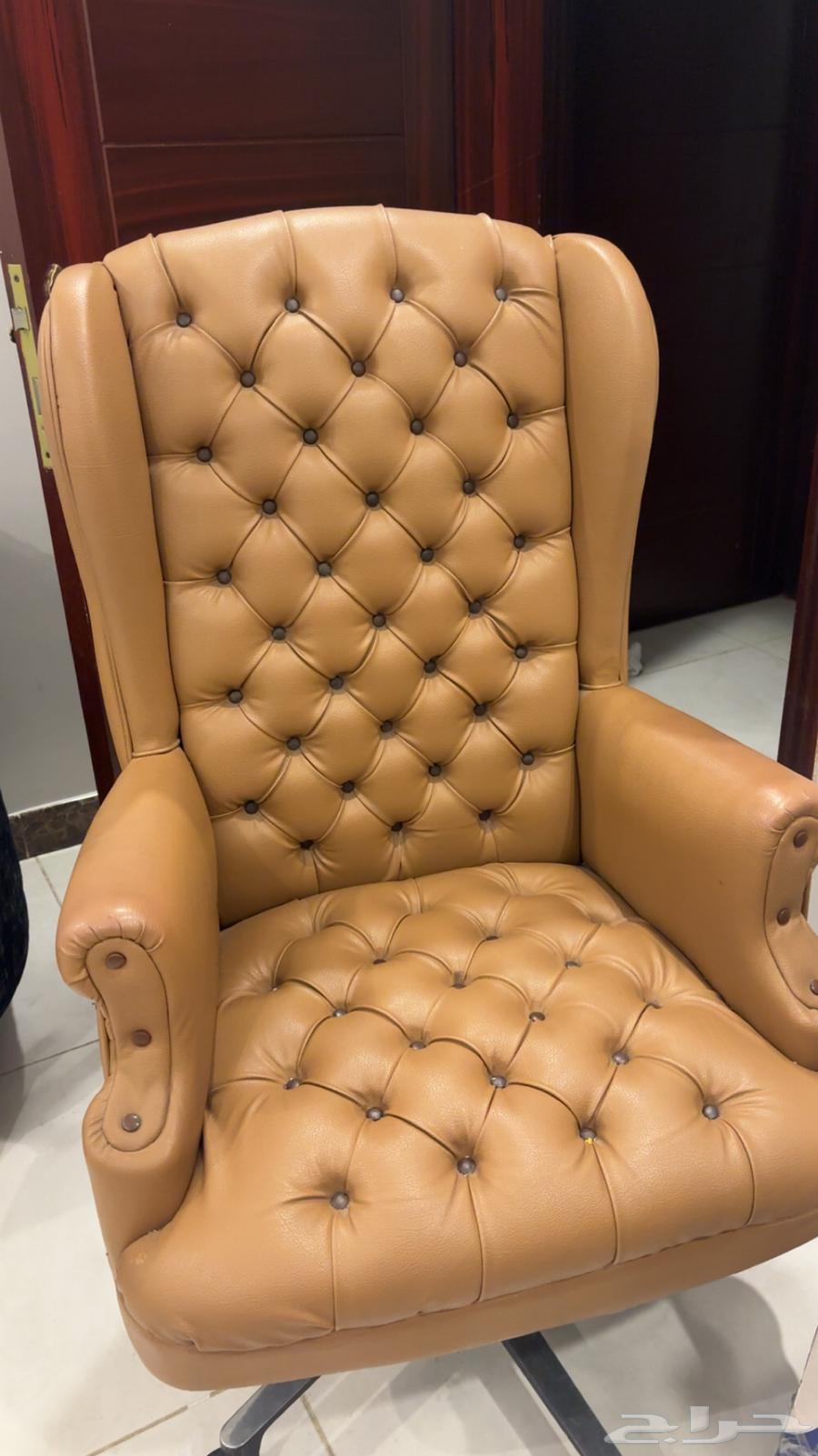 كرسي مكتب  مرايا كبيره64393942800770114