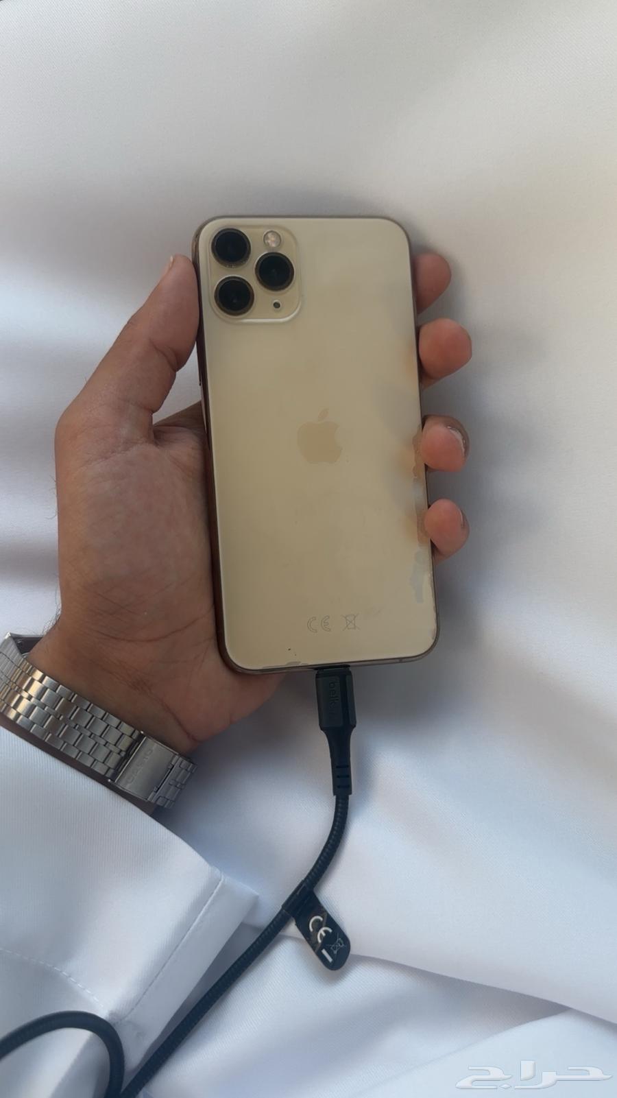 ايفون 11 برو ذهبي64400618931842110