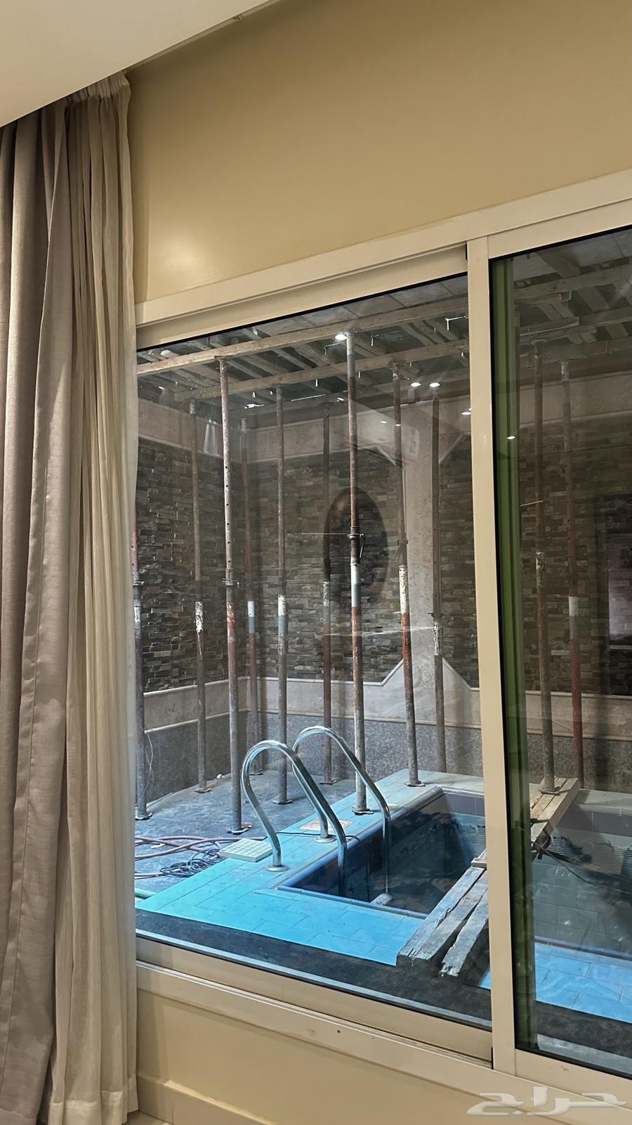 شباك كبير64400327711106111