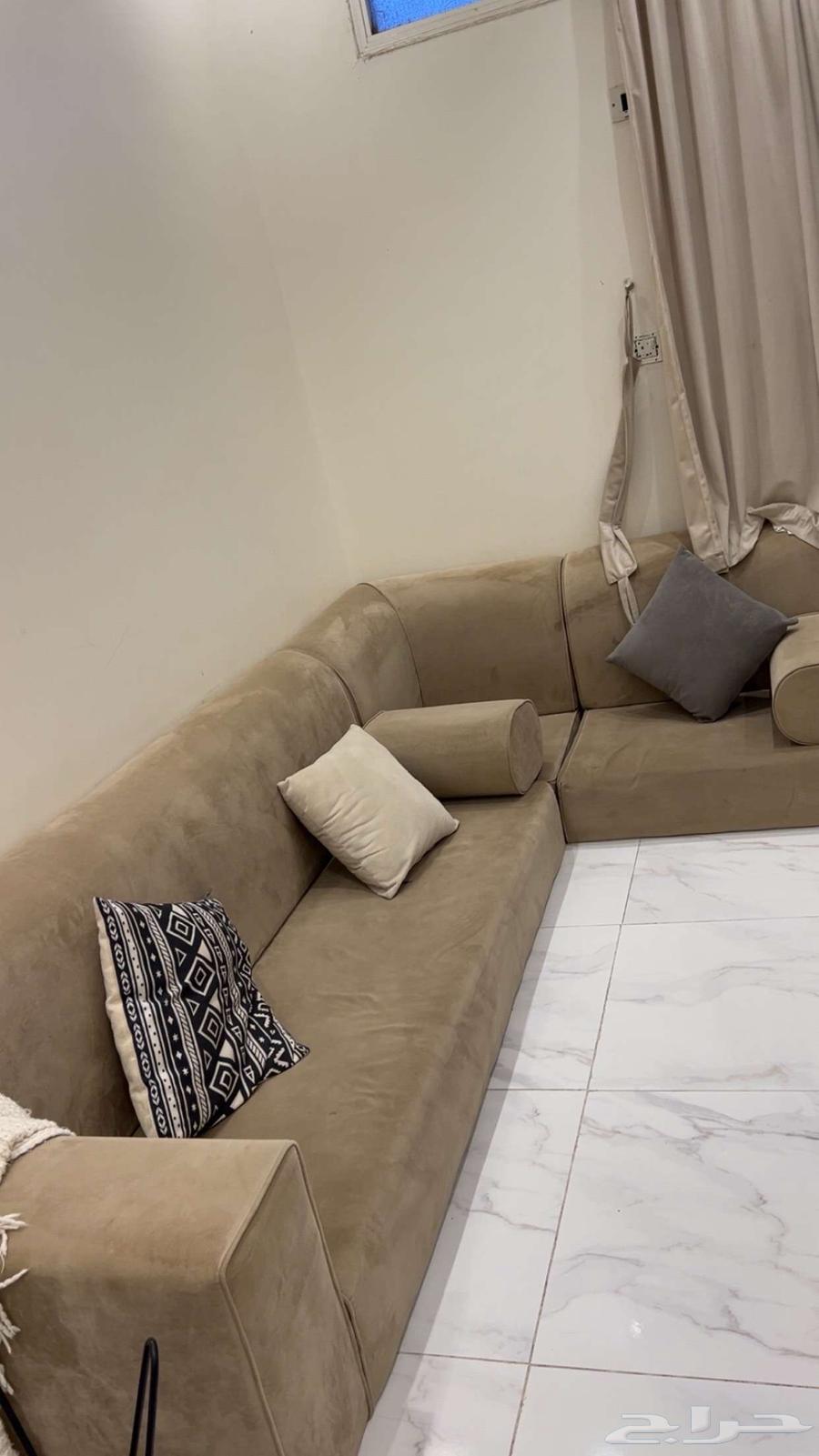 كنب ارضي تفصيل وليس جاهز64400952914562112