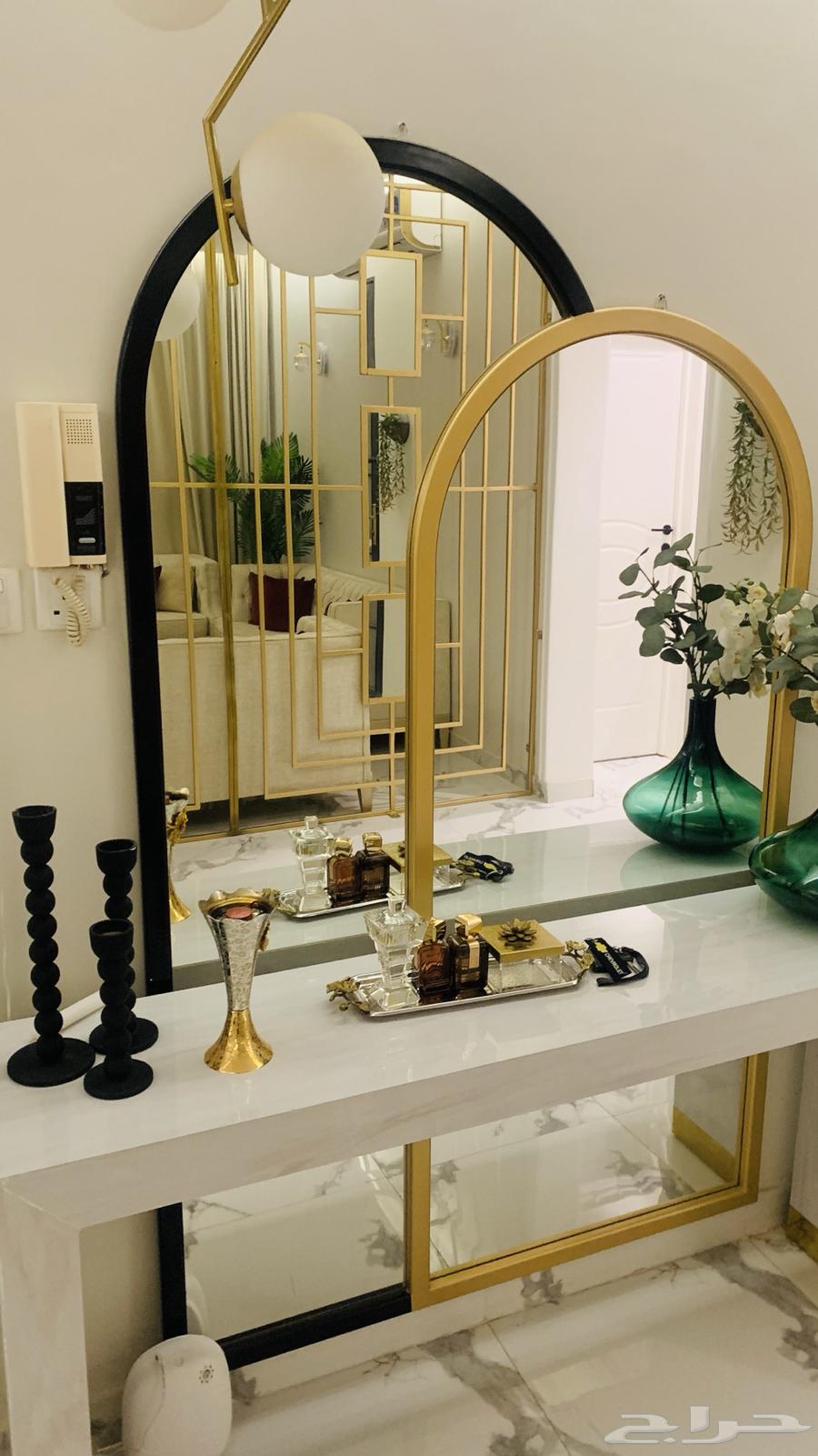 كنب مفرد   مراية مدخل للبيع64398215042689111