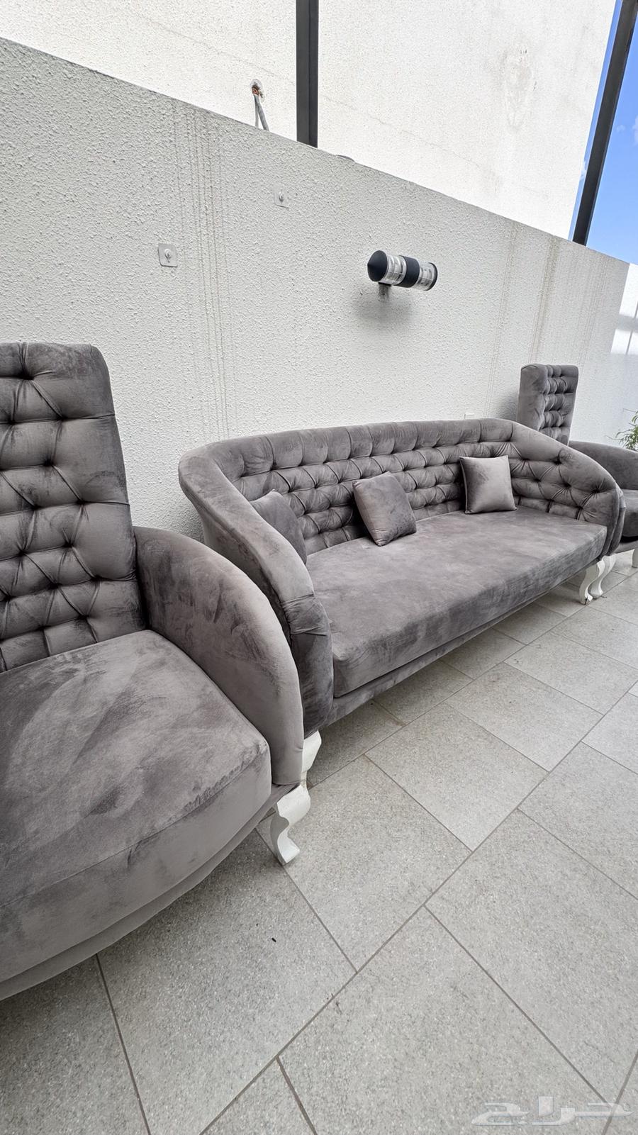 Sofa64396908079234111