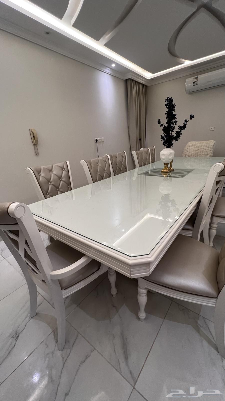 طاولة طعام فخمة64398520735619111