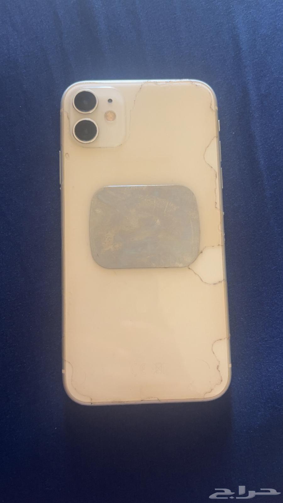آيفون 11 عادي ابيض64398200880771111