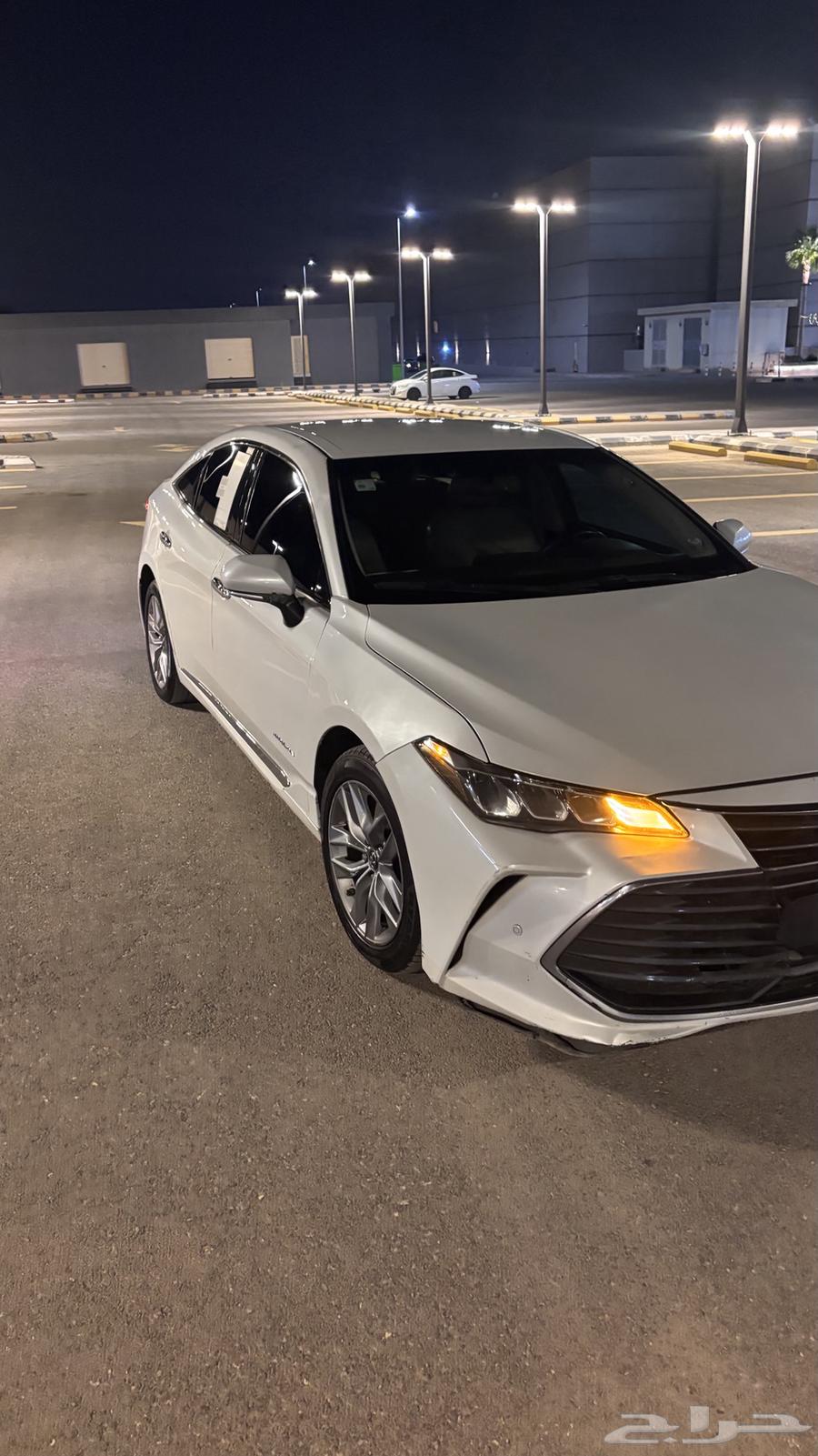 Avalon 2019 XLI64552192062210110