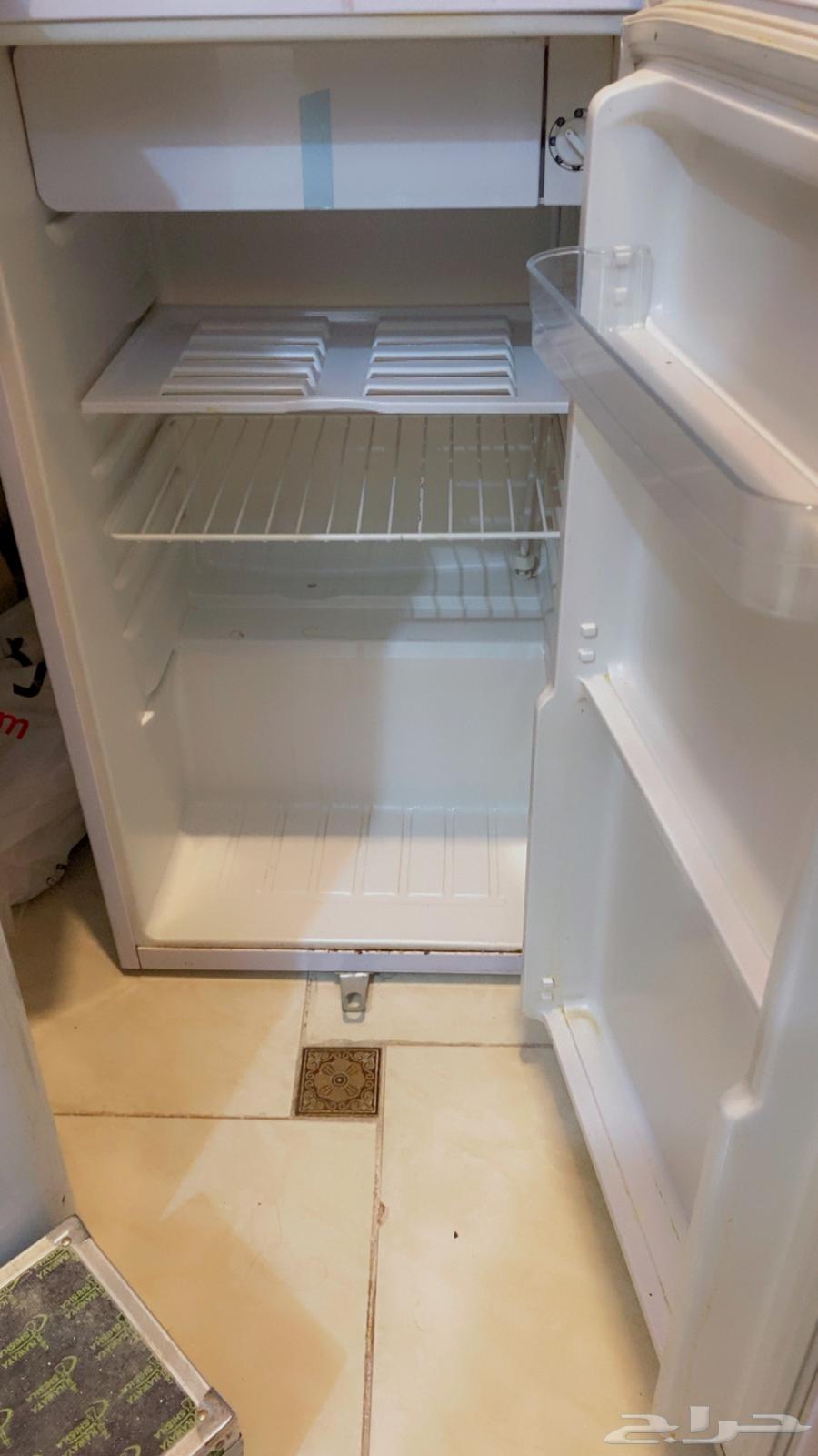 ثلاجة صغيره جديده64394108500739110