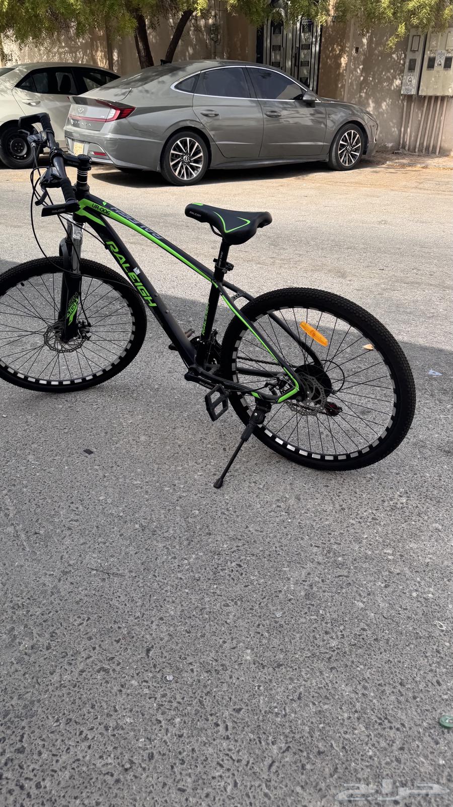 Large 7-speed bicycle64398771308545112