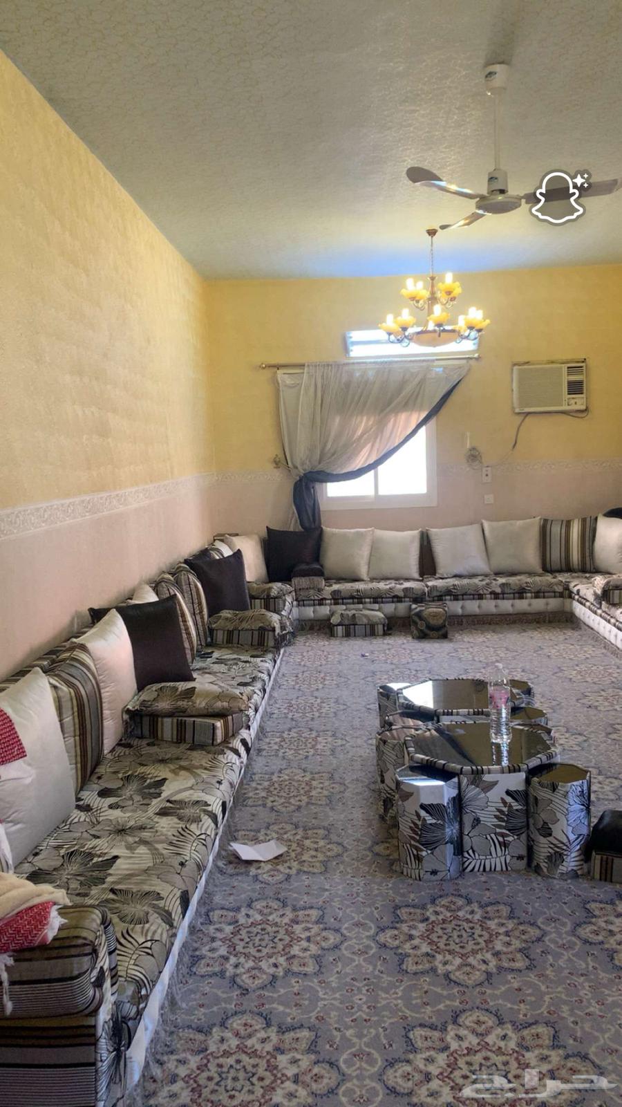 كنب مجلس للبيع64401161078401110