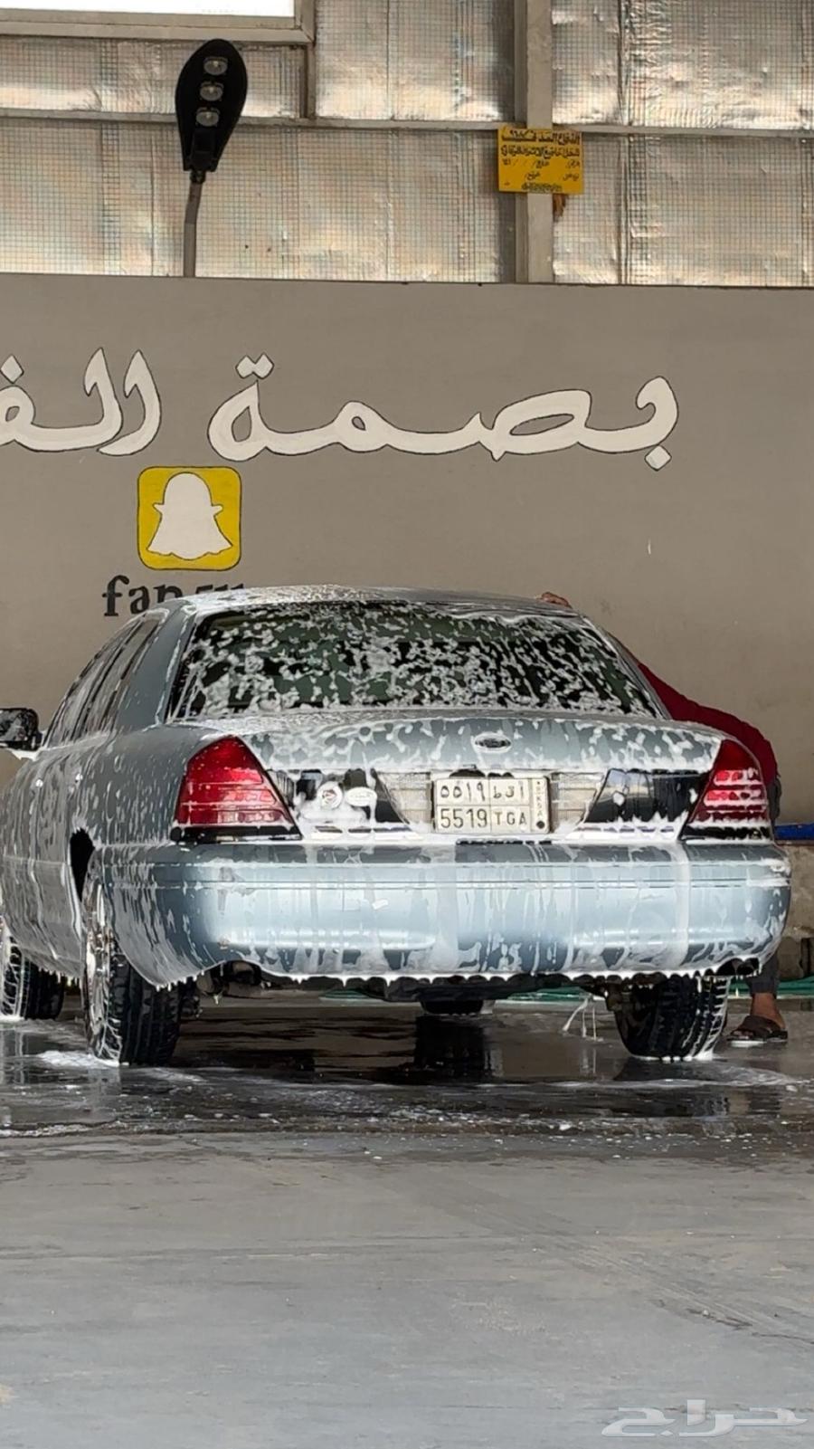 فورد كراون فكتوريا64547680393217110