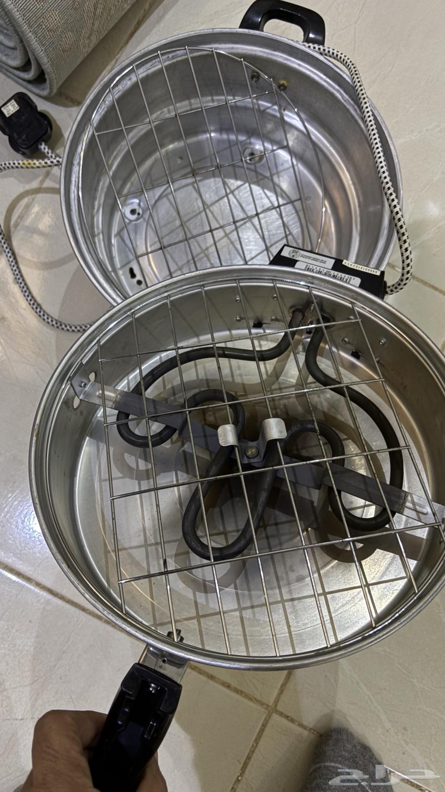 مده وعربيتين وغساله توشيبا وخبازه64397547480066114