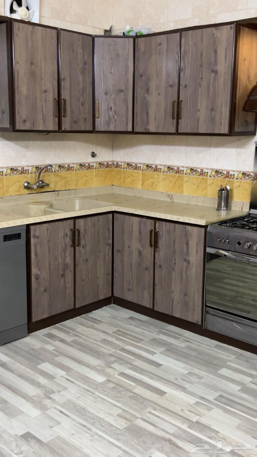 مطبخ ثلاث جهات64394080798722110