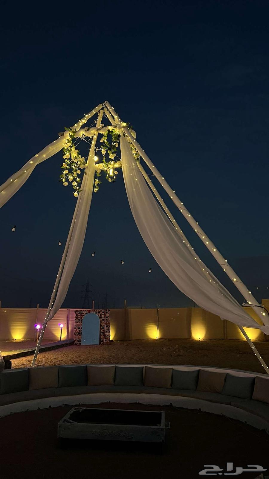 مخيم للبيع بالكامل64395615465090111