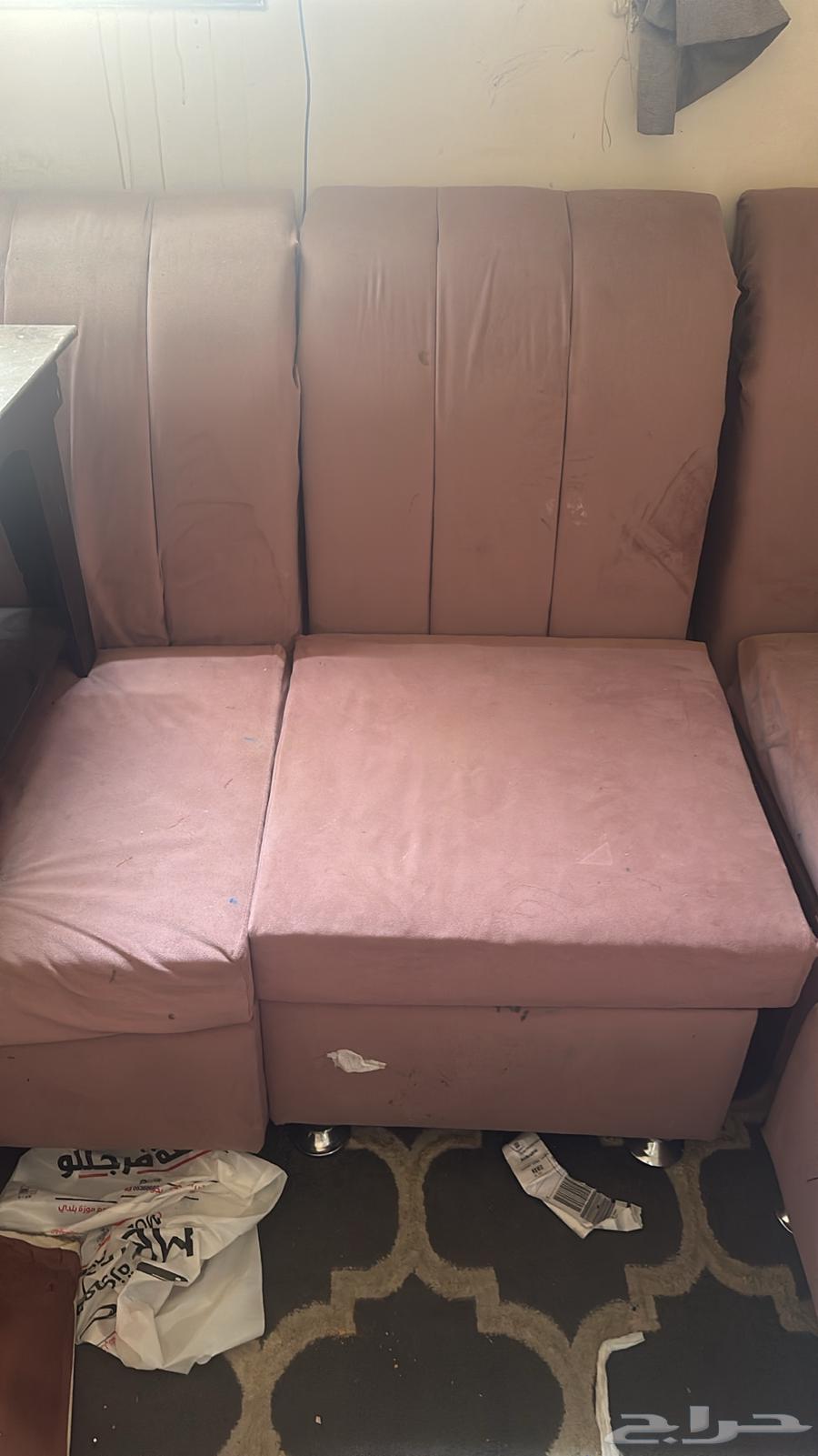 مجلس بحالة ممتازة للبيع64400079148162111