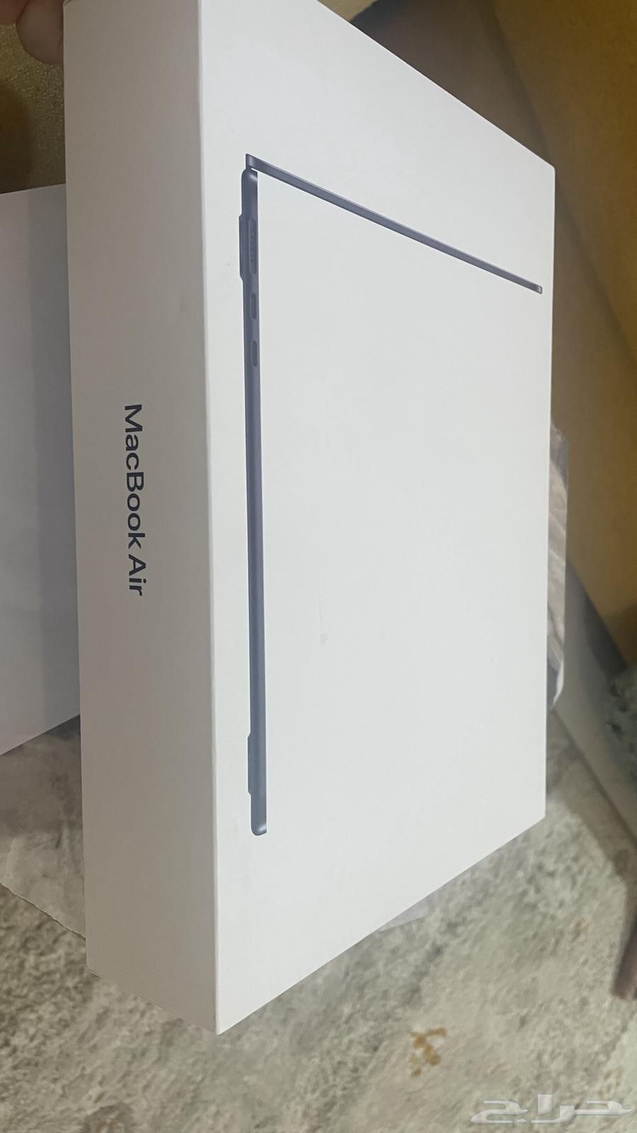 MacBook Air 13.6 inches bought from Jarir, used for only two months64398939524099110