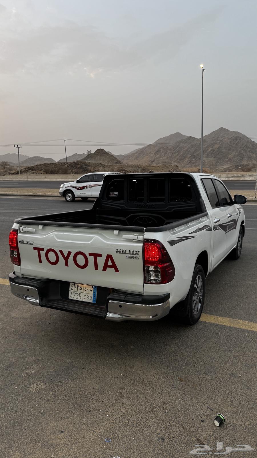 Toyota Hilux 2018 for sale, Saudi full options, 190,000 km63618149556226112