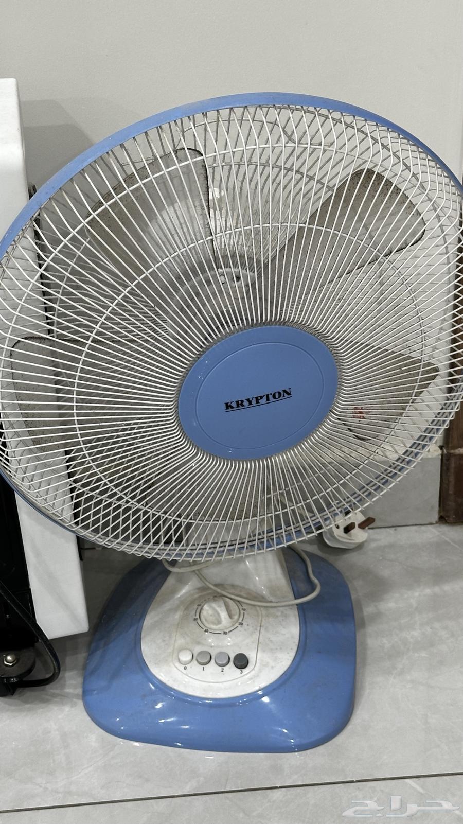 عربيه أطفال ومروحه64393072980738111