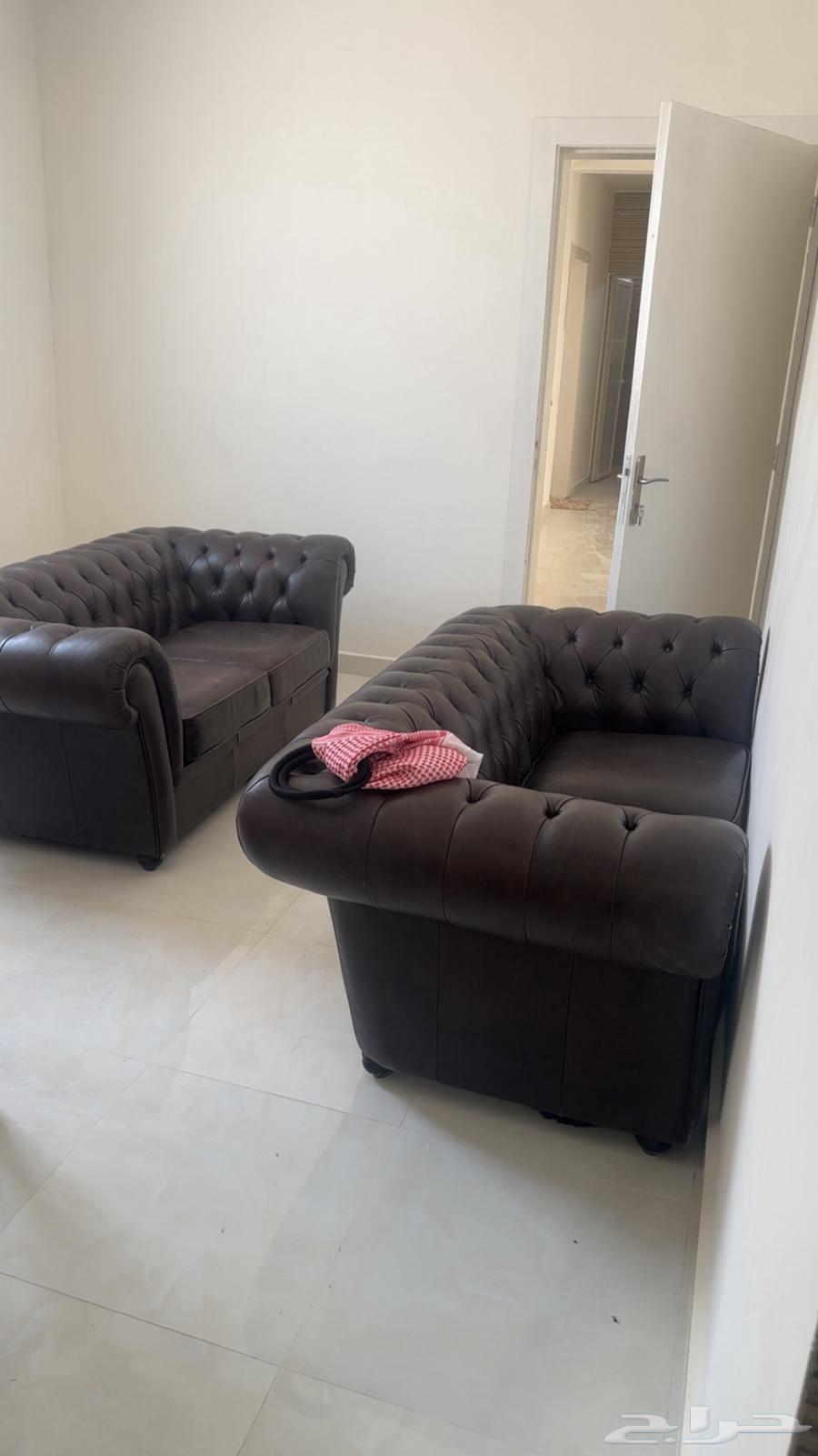 كنب اخو الجديد ودولاب64396491672961111