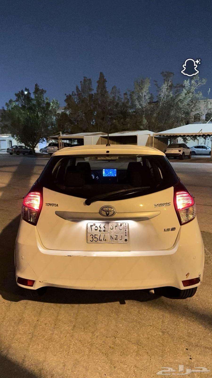 تويوتا يارس هاتشباك نظيف 201664548126483842113