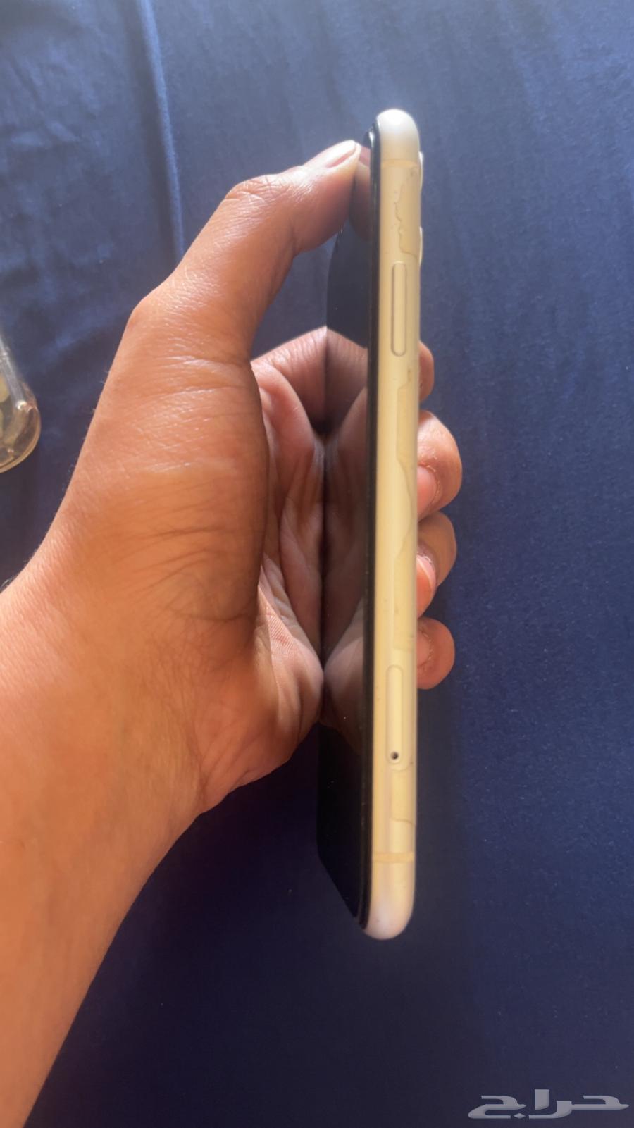 آيفون 11 عادي ابيض64398200880771112