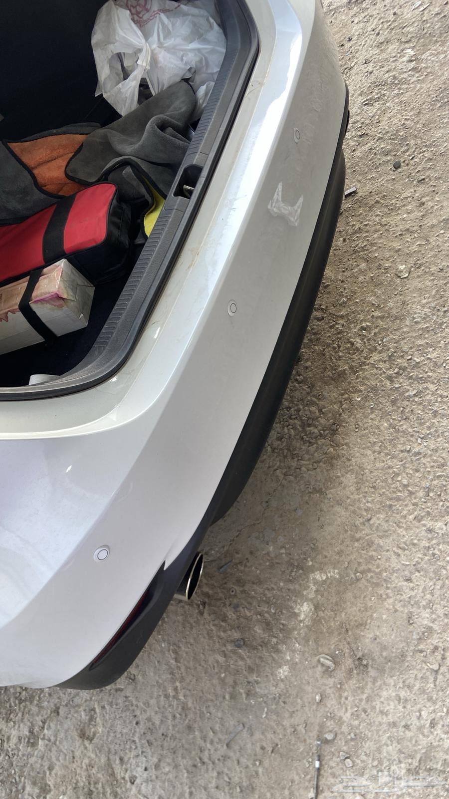 صدام كامري ابيض لؤلؤي 18-2464539058956931112