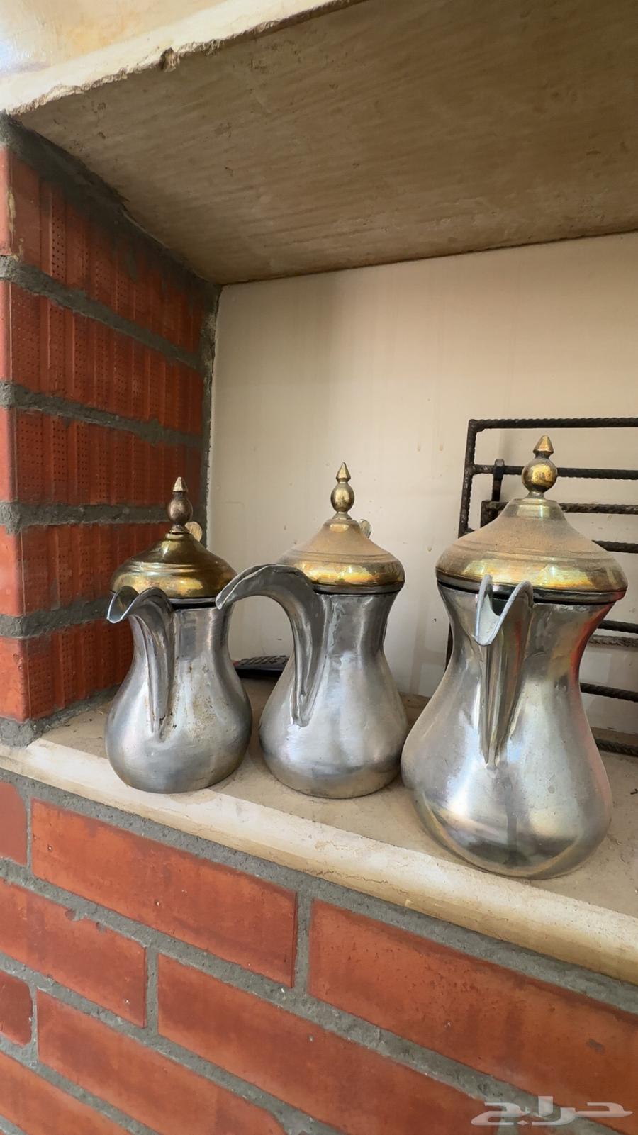 للبيع طقم دلال بغدادية صناعة سورية يدوية64397728058755111