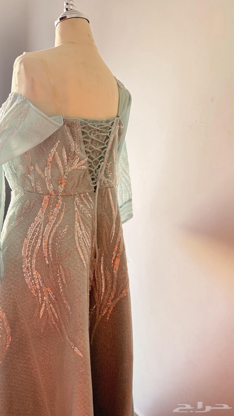 فستان تصميم خاص XL استخدام واحد64392868466307112