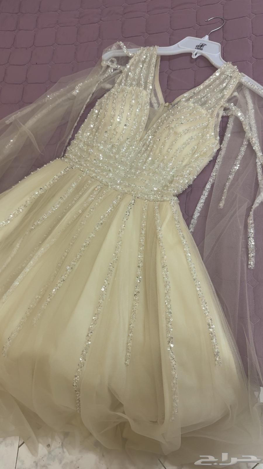 فستان جديد مو ملبوس ولا لبسه بي 70064397102225025113