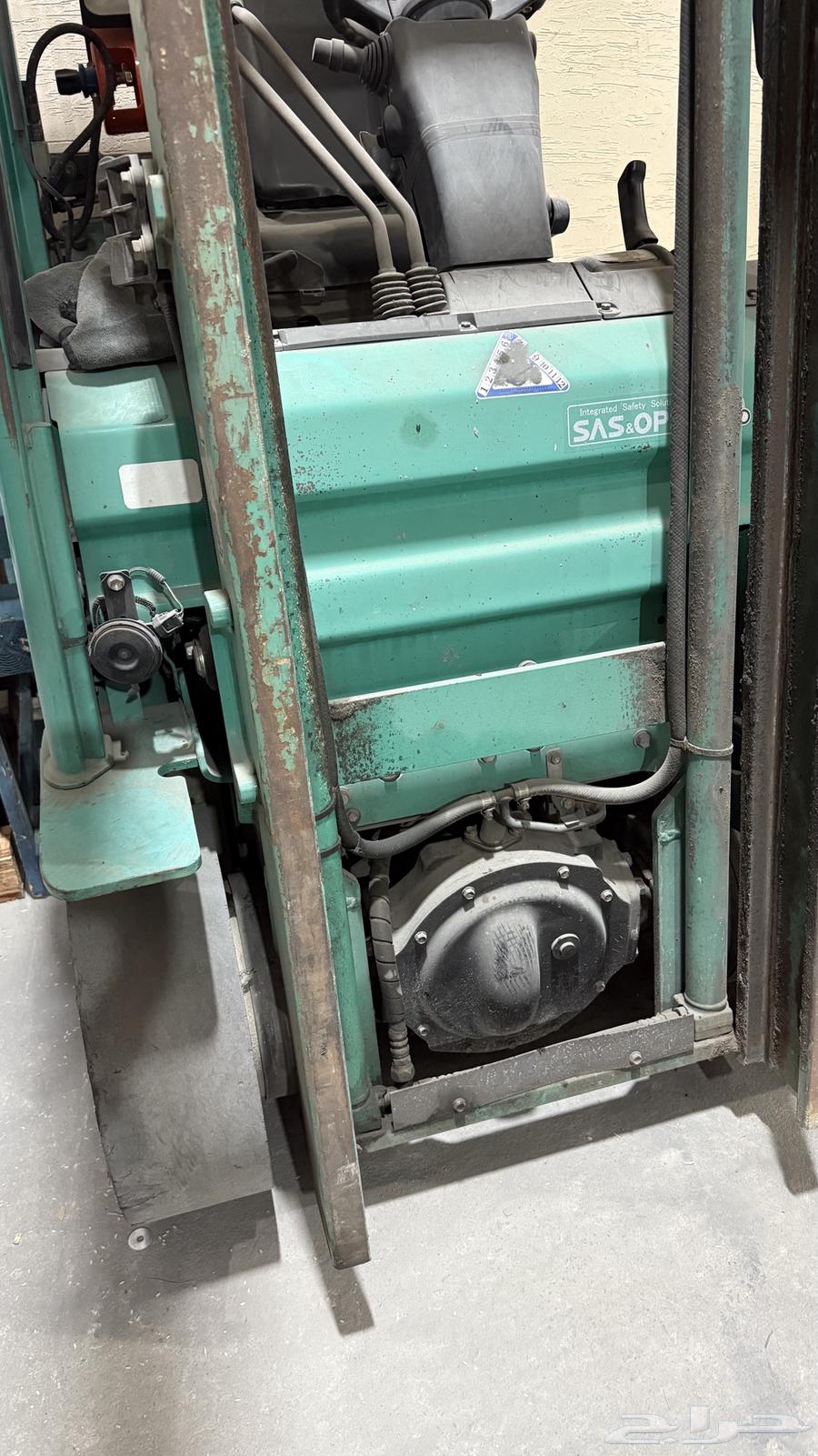 فور كلفت تويوتا 2011 طن ونصف كونتينر64545870288259114