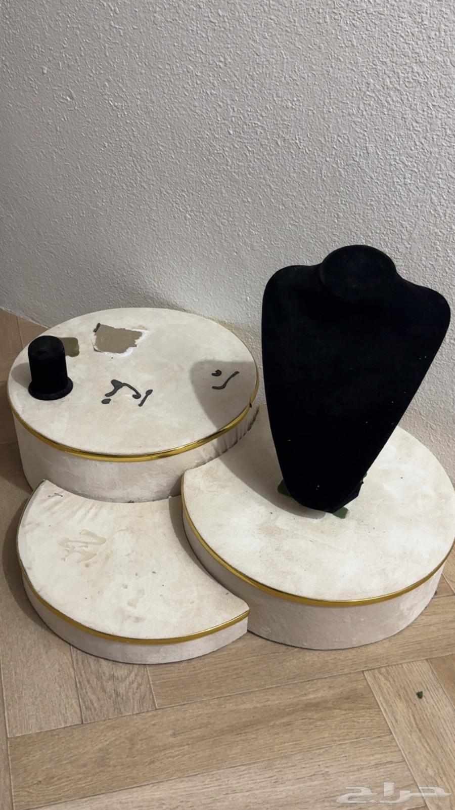 ستاند هدايا للبيع64392594610051110