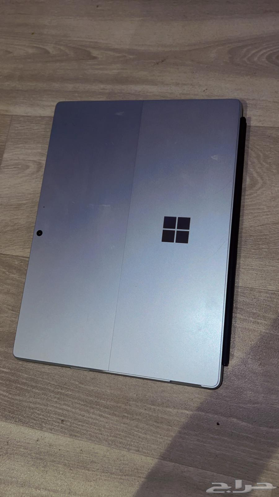 لابتوب مايكروسوفت سيرفس بلاتنيوم64391453435394112