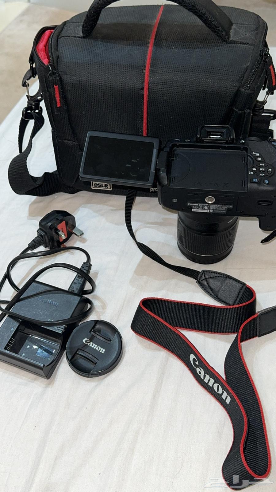 كاميرا  كانون D750 للبيع استخدام نظيف جدا64397838924163110