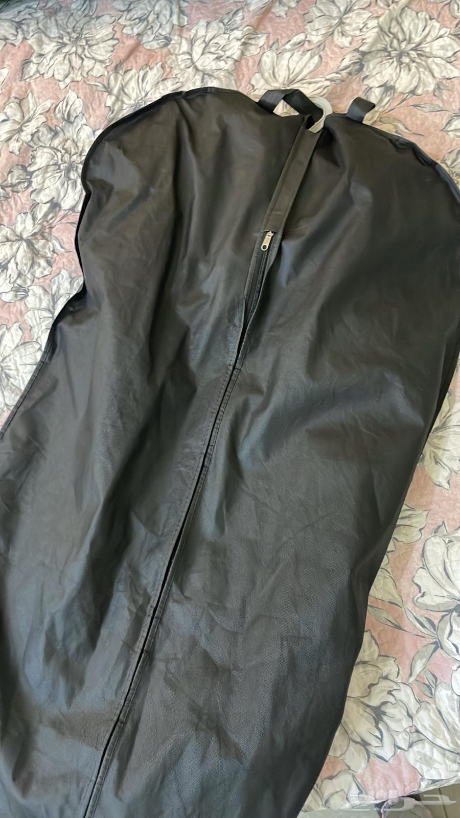 فستان جديد لم يلبس مقاسxs من ماقلا شريته ب 480 ابيعه ب20064365070524035112