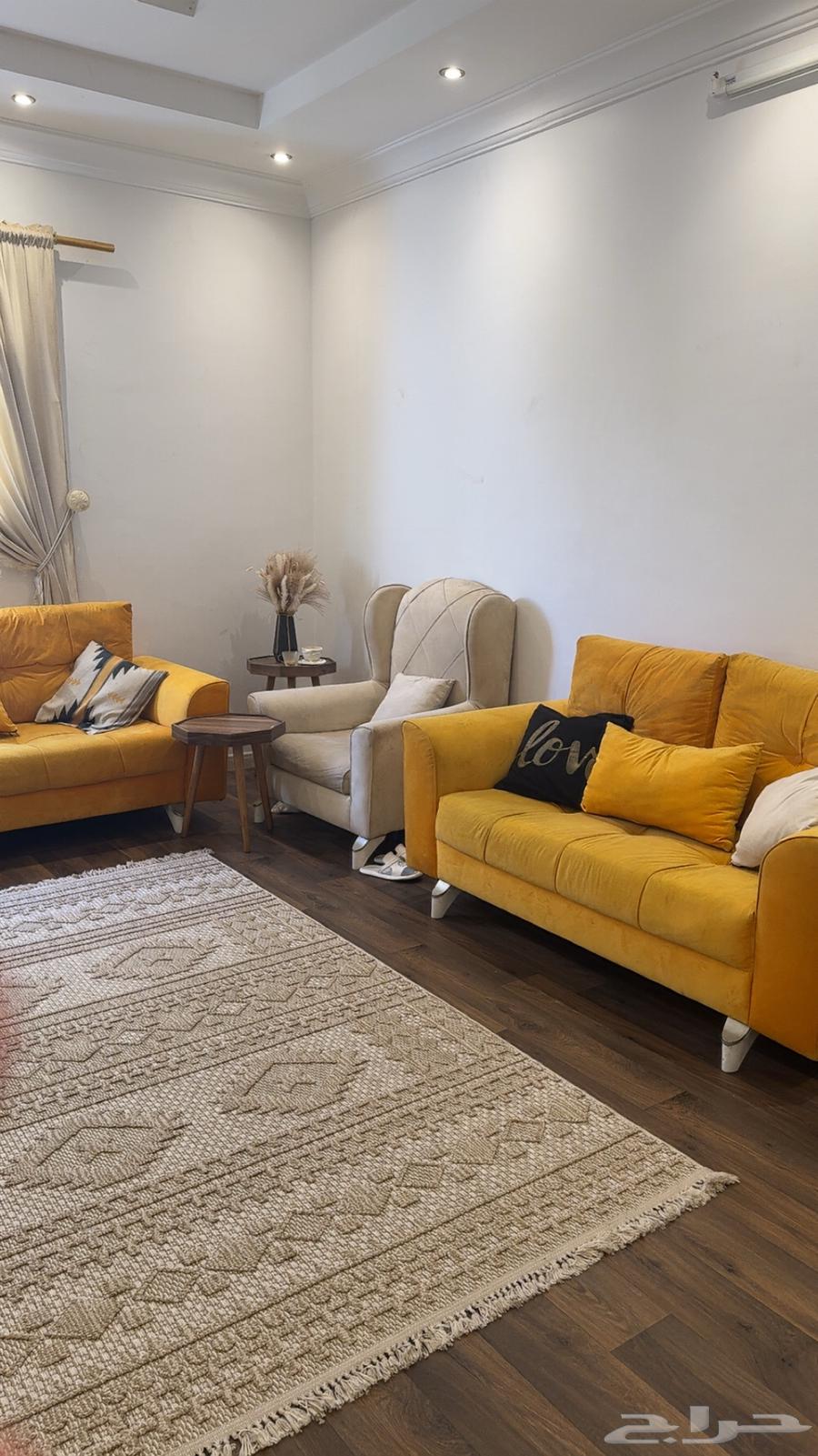 كنب مستعمل نظيف ان شاء الله للبيع64395965174145112