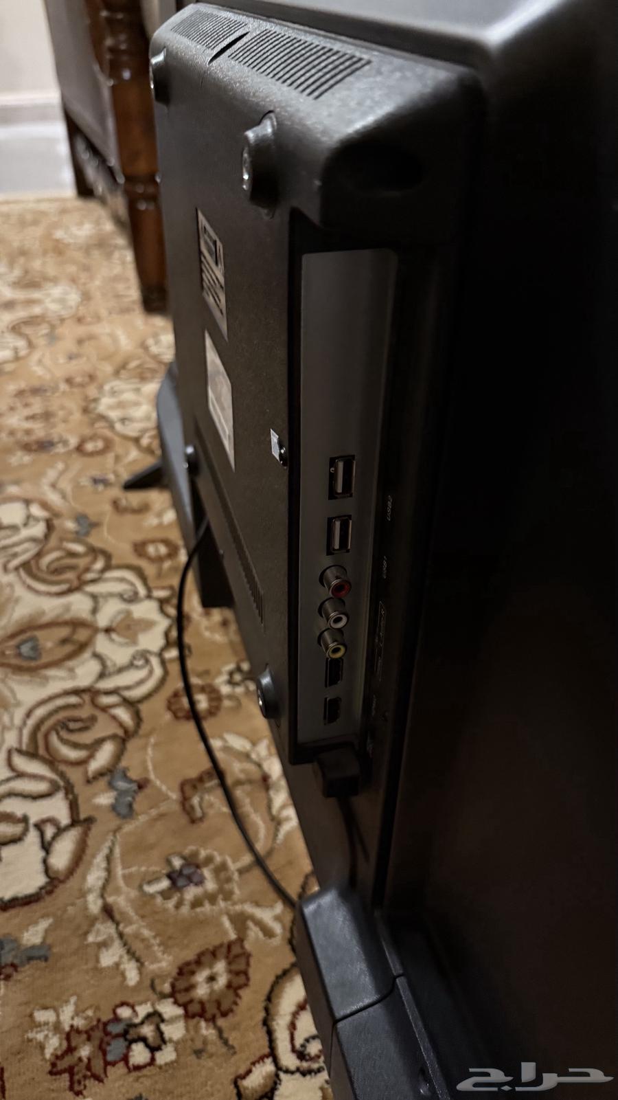 شاشة توشيرو 43 بوصة سمارت للبيع   نظيفة وريموت أصلي64399773328771112