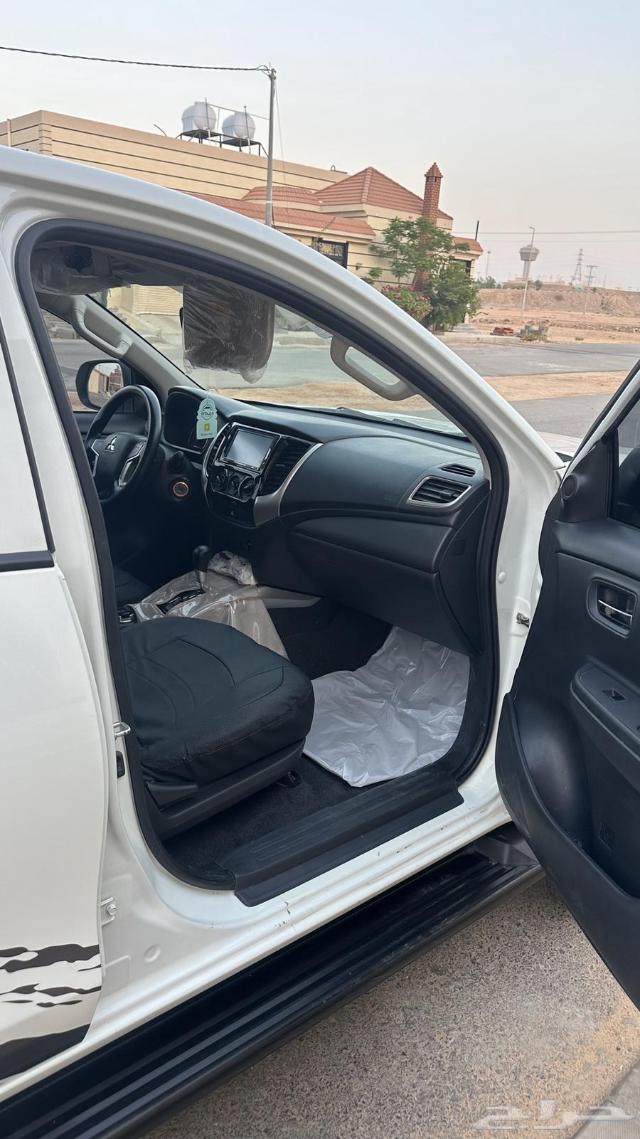 Mitsubishi L200 Automatic Diesel Double Cab 2023 85,000 km for Sale63618148030081114