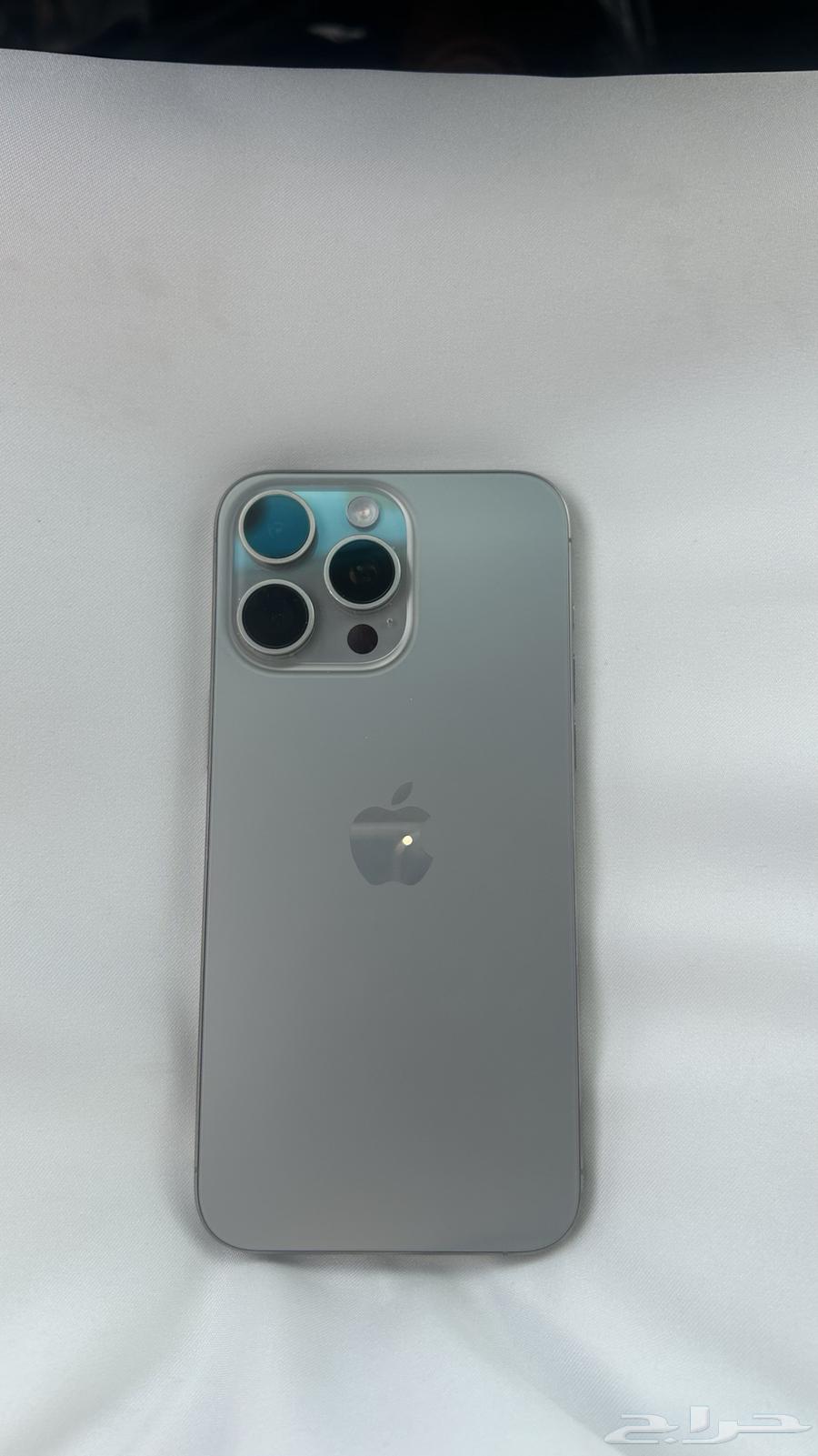 ايفون 15 برو ماكس64400702490371110